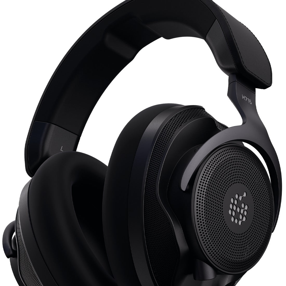 Adam Audio H715 Reference earcup and headband detail