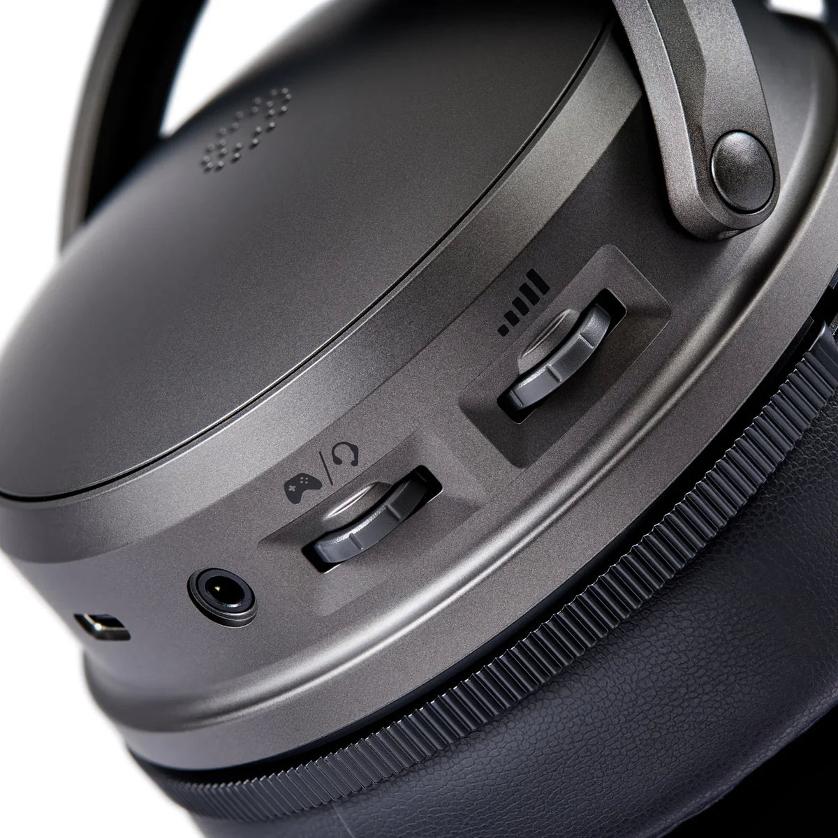 Audeze Maxwell 2 ANC (PlayStation Edition) ear cup controls detail