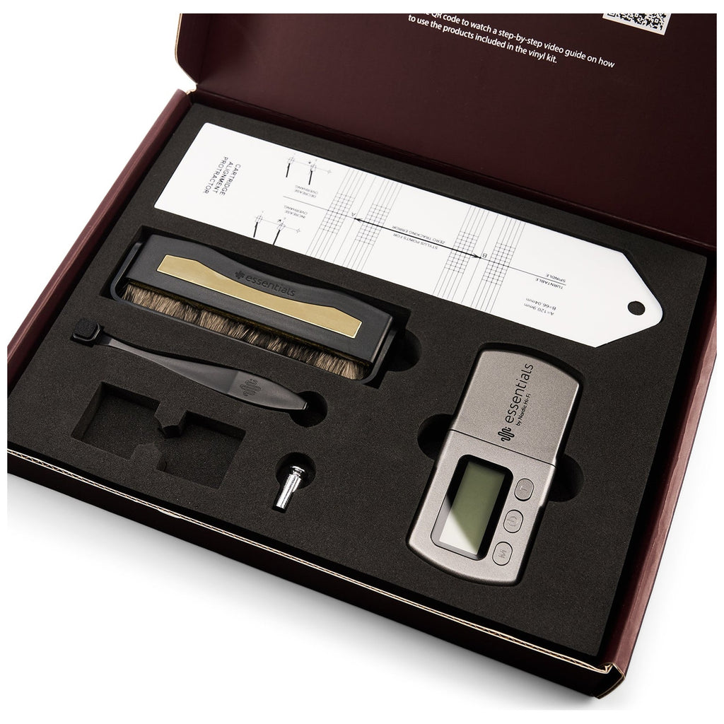 Essentials TT Vinyl Kit 200, open gift box with all accessories