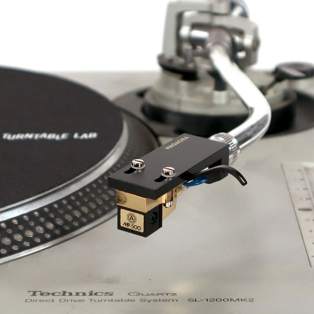 Nagaoka MP-500H äänirasia Headshellin kanssa